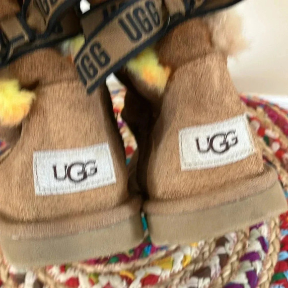 UGG bow  yellow orange faux fur boots - Picture 6 of 7